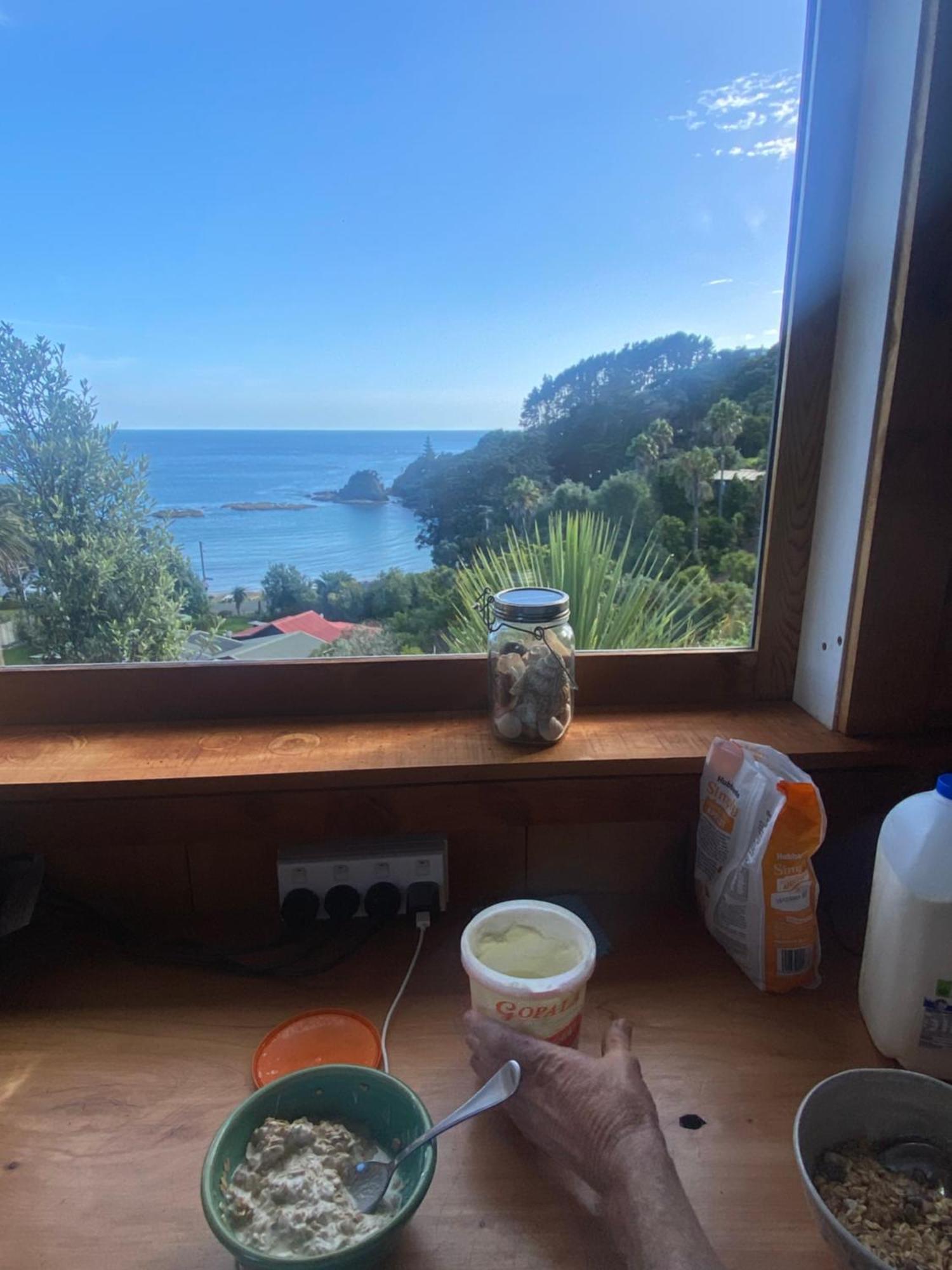 Kereru Cabin - Spectacular Seaviews, Rustic, Glamping Eco Adventure Palm Beach Luaran gambar