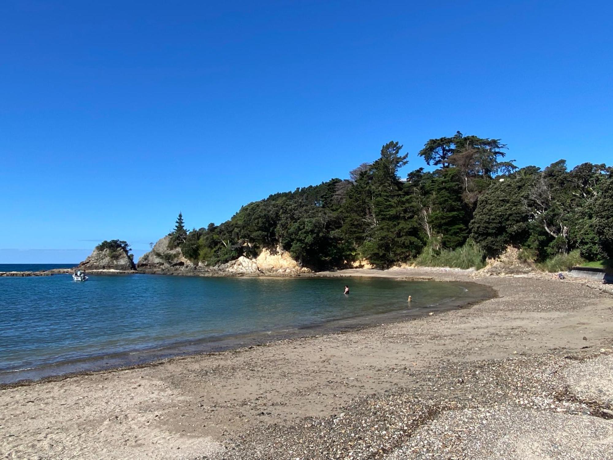 Kereru Cabin - Spectacular Seaviews, Rustic, Glamping Eco Adventure Palm Beach Luaran gambar